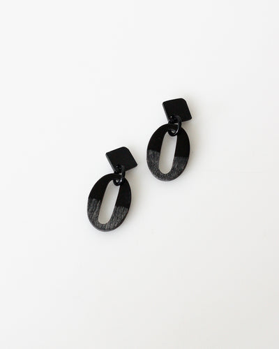 Natural Horn Earring No 3 - Opelle bag FW20 - Opelle leather handbag handcrafted leather bag toronto Canada